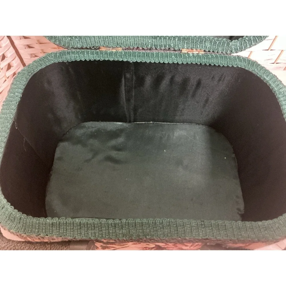 Vintage 1970s AZAR Floral Tapestry Sewing Basket Green Handles Full‎ Threads